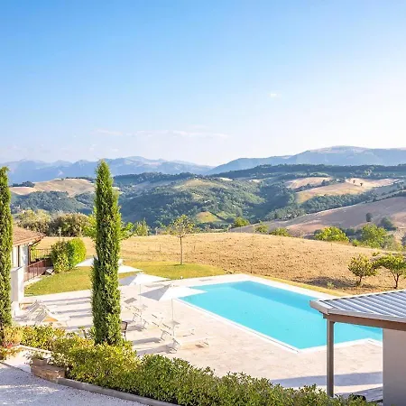 Nuces בית אירוח *